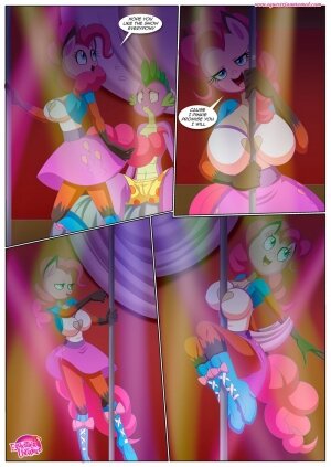 Pinkie's playhouse - Page 28