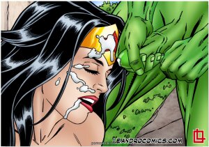 Wonder Woman vs Incredibly Horny Hulk - Page 23